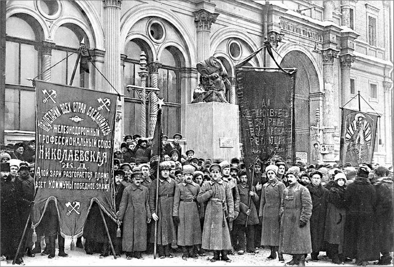 Вокруг Знаменской площади. История застройки площади Восстания, Лиговского канала, улиц Восстания и Пушкинской