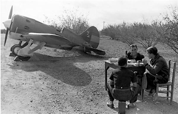 Небо вторжения. Горячее лето 1941 года