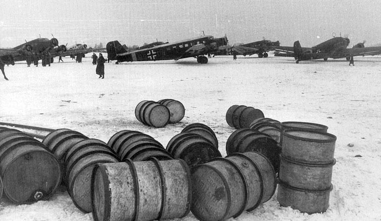 Сталинградское побоище. «За Волгой для нас земли нет!»