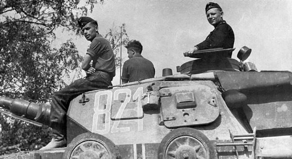 Средний танк PZ.IV. «Рабочая лошадка» Панцерваффе