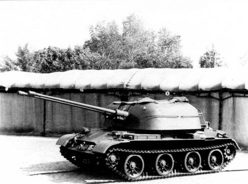 Средний танк Т-54