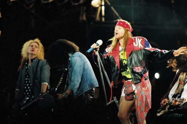 Последние гиганты. Полная история Guns N' Roses