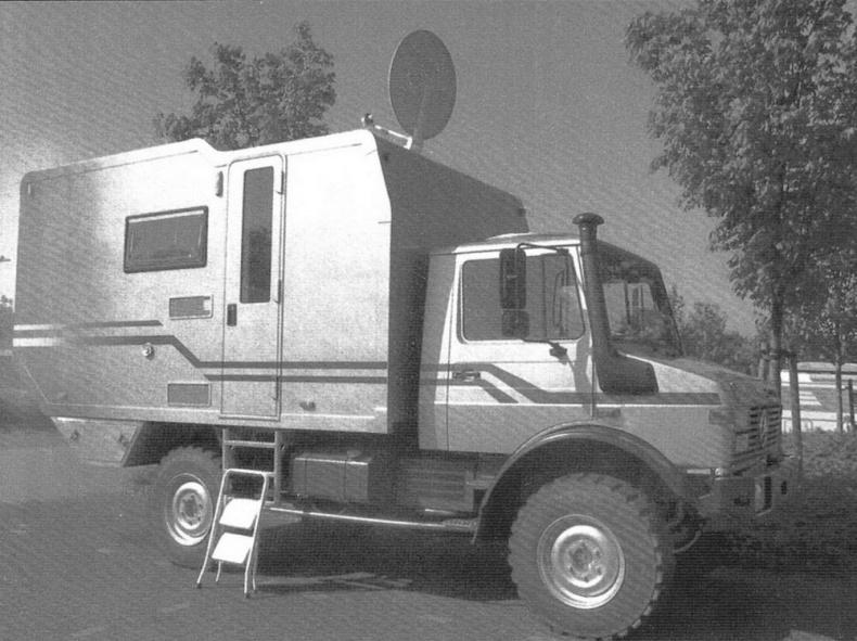 Бронетранспортёры на шасси UNIMOG 1950 - 2009 гг.