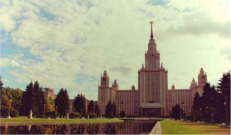 Москва ельцинская. Хроники президентского правления